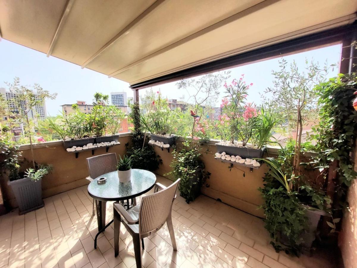 Attico In Fiera Apartment Bologna Exterior photo
